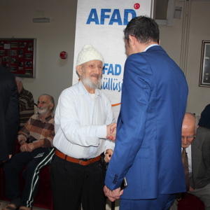 AFAD Gönüllüleri Samsun Huzurevi'ni ziyaret etti  - fotoğraf 4