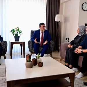 Kahraman Şehidimiz Halil Özdoğru’nun kıymetli ailesini ziyaret etti. - fotoğraf 4