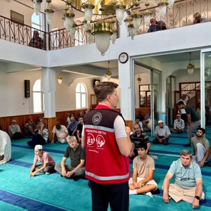 Aile ve Nüfus On Yılı vizyonu doğrultusunda, Boyabat Müftü Camii’nde cami cemaatine yönelik bilgilendirme faaliyeti gerçekleştirildi. - fotoğraf 1
