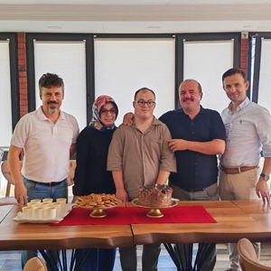 Büyük bir aile olarak sevinçleri paylaşıyor, çoğaltıyoruz - fotoğraf 2