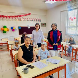 Elbistan’da Okul Uyum Haftasında "Okul Mobil Sosyal Hizmet" Modeli Tanıtıldı - fotoğraf 1