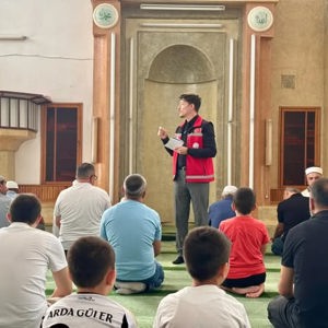 Gök kubbemizin sarsılmaz direği, milletimizin özü ve istikbalimizin teminatı ailedir. - fotoğraf 3