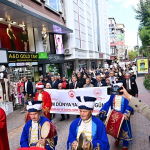 1 Ekim Dünya Yaşlılar Günü Kapsamında İlimizde “Farkındalık Yürüyüşü” Gerçekleştirildi - fotoğraf 5
