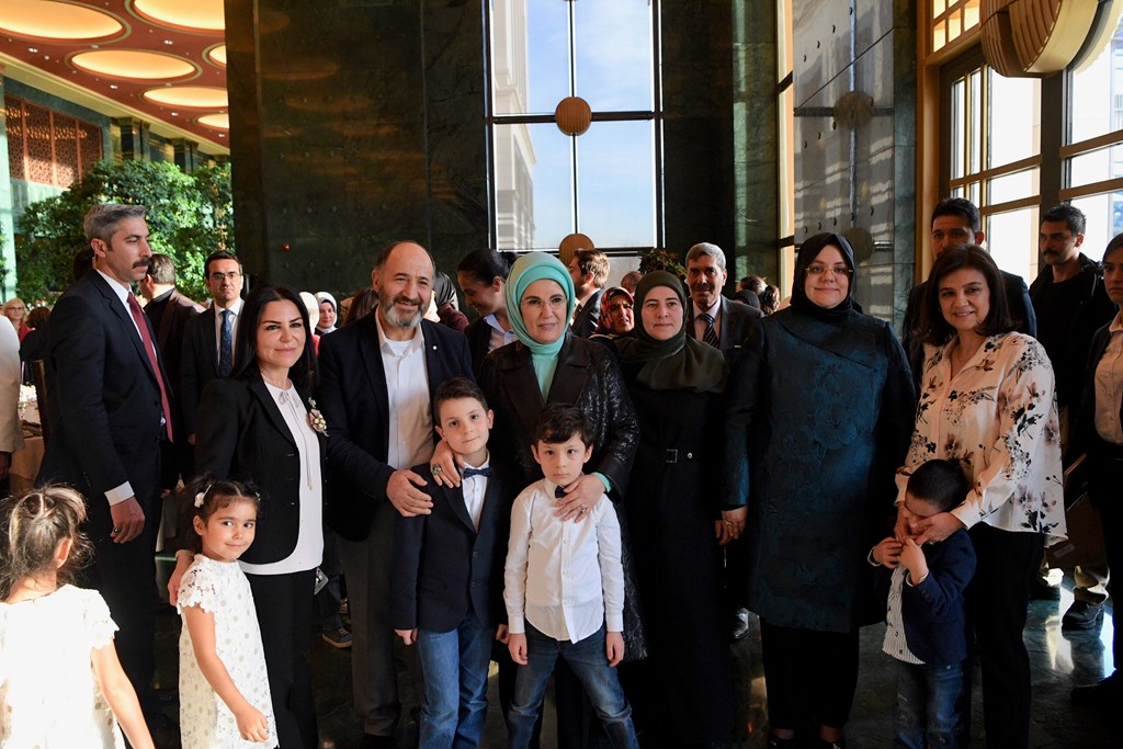 Bakan Selçuk: “Koruyucu Aile Temelli Çocuk Koruma Sistemi Çalıştayı 25-26 Şubat’ta Düzenlenecek’