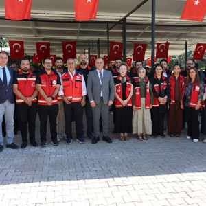 19 Eylül Gaziler Günü münasebetiyle Osmanbey Şehitlik Alanı’nda düzenlenen Çelenk Sunma Töreni’ne katıldık. - fotoğraf 1