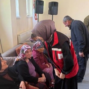 Sorgun Sosyal Hizmet Merkezi Müdürlüğümüzce Bahadın Yaşlı Bakım Merkezi ziyaret edildi. - fotoğraf 3