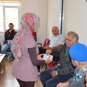  1 Ekim Dünya Yaşlılar Günü kapsamında Akdağmadeni Huzurevi Müdürlüğümüzde anlamlı bir kutlama programı - fotoğraf 5