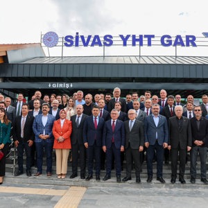 Sivas Yüksek Hızlı Tren Yeni Gar Binası Düzenlenen Törenle Hizmete Açıldı - fotoğraf 1