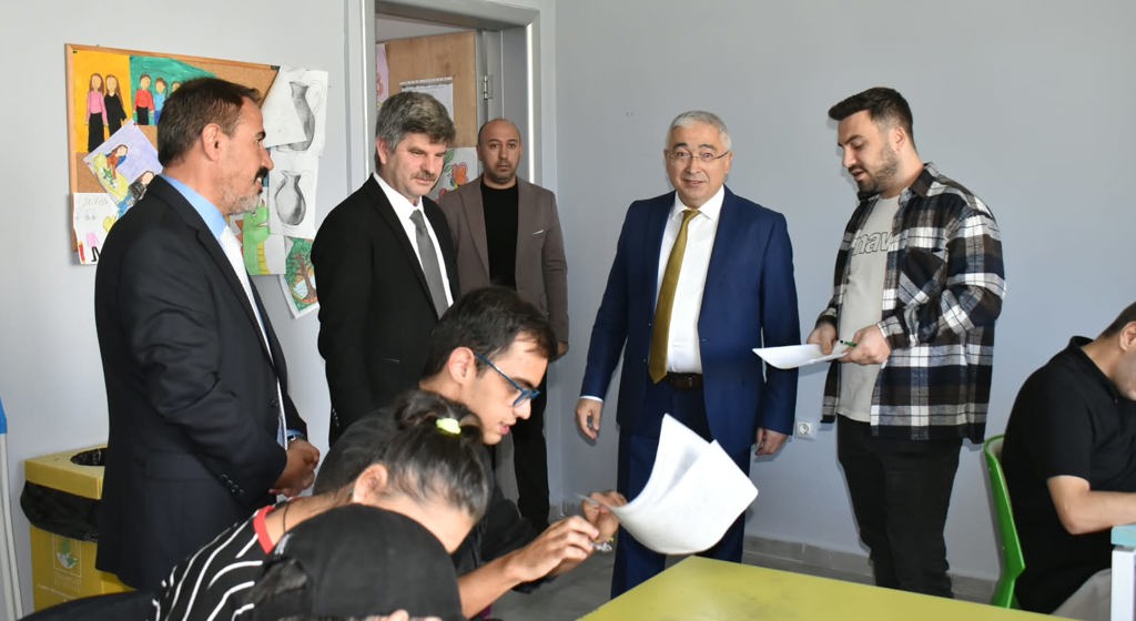 Celal Sönmez Gündüzlü Bakım ve Rehabilitasyon Merkezi’nde Eğitim ve İş Birliği Görüşmesi