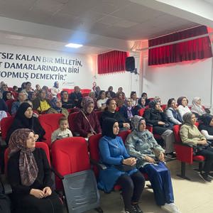 Çerkezköy’de Öğrenci Velilerine Yönelik Eğitim Gerçekleştirildi - fotoğraf 1