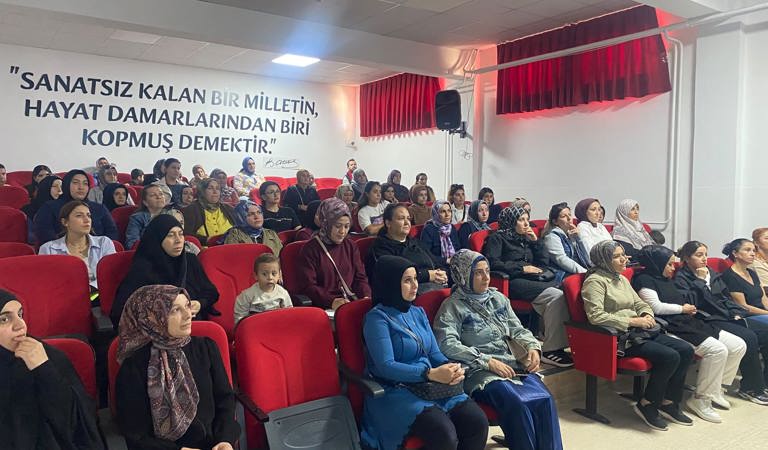 Çerkezköy’de Öğrenci Velilerine Yönelik Eğitim Gerçekleştirildi