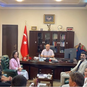 Aile ve Nüfus 10 Yılı kapsamında Kamu Kurum ve Kuruluşlarınca Açılacak Çocuk Bakımevleri İle Alakalı Toplantı Düzenlendi. - fotoğraf 1