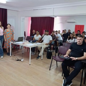 “Kadına Yönelik Şiddetle Mücadele ve Aile Yaşam Becerileri” konulu eğitim gerçekleştirilmişti - fotoğraf 1