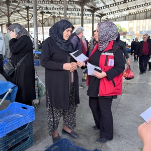İl Müdürlüğümüze Bağlı GÖLHİSAR SOSYAL HİZMET MERKEZİ Müdürlüğümüz Tarafından ÇAVDIR İlçesi Pazartesi  Pazarı’nda Vatandaşlarımızla Bir Araya Gelinerek Bilgilendirme Faaliyeti Gerçekleştirildi - fotoğraf 13