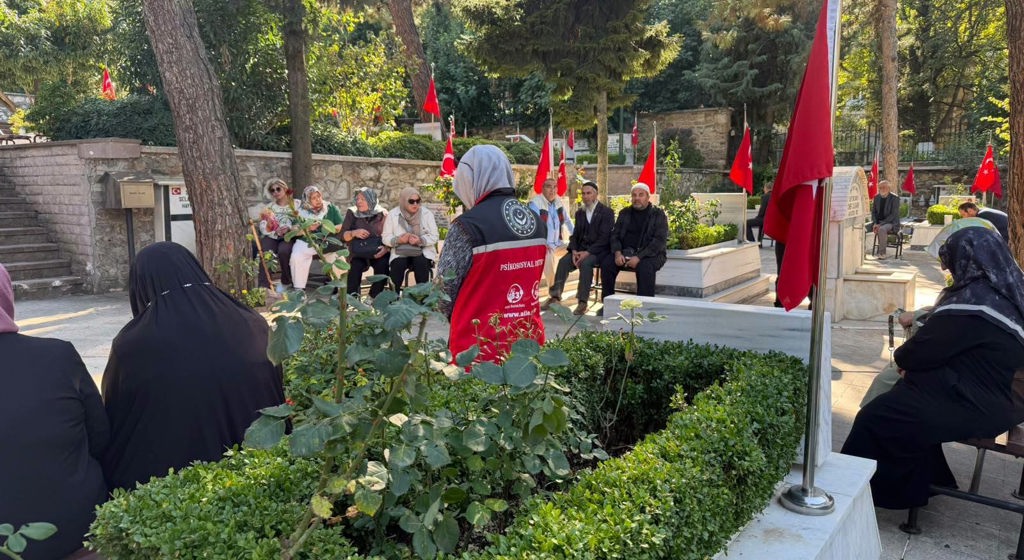 Sosyal Hizmet ve Yardim Calismalarinda Is Birligi Degerlendirildi
