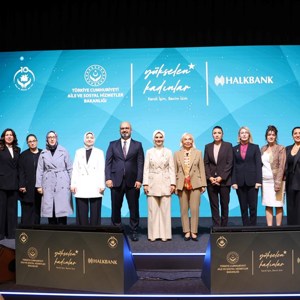 Bakanımız Göktaş, "Yükselen Kadınlar: Kendi İşim, Benim İzim" programında konuştu: - fotoğraf 10