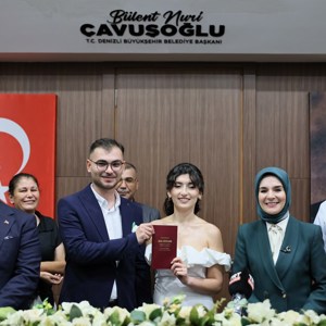 Aile ve Gençlik Fonu kapsamında yeni yuva kuran 18 bin 334 genç için Eylül ayında 2 milyar 76 milyon lira ödeme yapıldı - fotoğraf 1