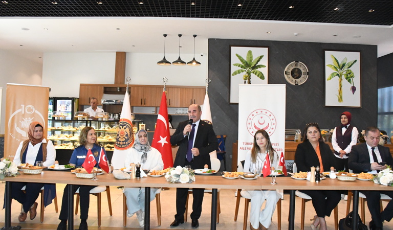 Dünya Kız Çocukları Günü Kapsamında Kahvaltı Etkinliği Düzenlendi