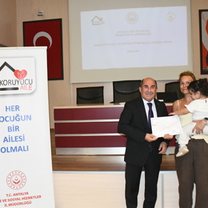 Antalya’da Koruyucu Ailelere Yönelik 1. Kademe Eğitimi Tamamlandı - fotoğraf 8