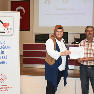 Antalya’da Koruyucu Ailelere Yönelik 1. Kademe Eğitimi Tamamlandı - fotoğraf 15