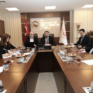 Studies of Aging Vision Document Reached the Final Stage - fotoğraf 1