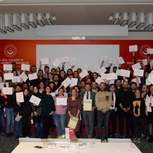 Çorum Anitta Otel’de gerçekleştirilen Aile Danışmanlığı Temel Eğitimi tamamlandı - fotoğraf 3