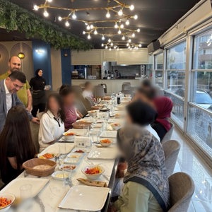 İl Müdürümüz Murat Karaarslan, Musa Cihaner Çocuk Evleri Sitesi’nde Yetişen Çocuklarımızla Anlamlı Bir Akşam Yemeğinde Buluştu - fotoğraf 2