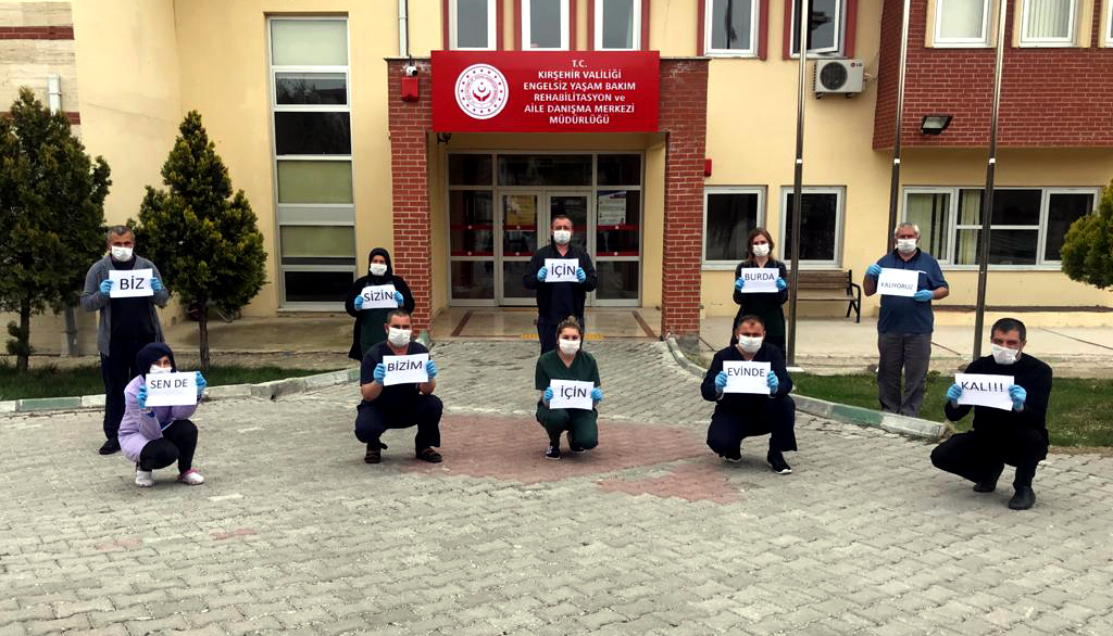 Bakan Selçuk: “Huzurevlerimiz İçin Tedbirleri İçeren İkinci Rehberimizi Yayınladık"