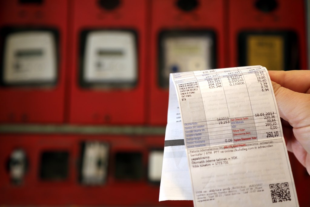 Sayın Bakanımız Zehra Zümrüt Selçuk: “Elektrik Tüketim Desteğinden Bir Yılda 1 Milyon 515 Bin 47 Hane Yararlandı”