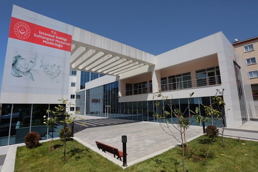 Yaşlıların Sağlığı İçin Çiçek ve Hediye Göndermeyin