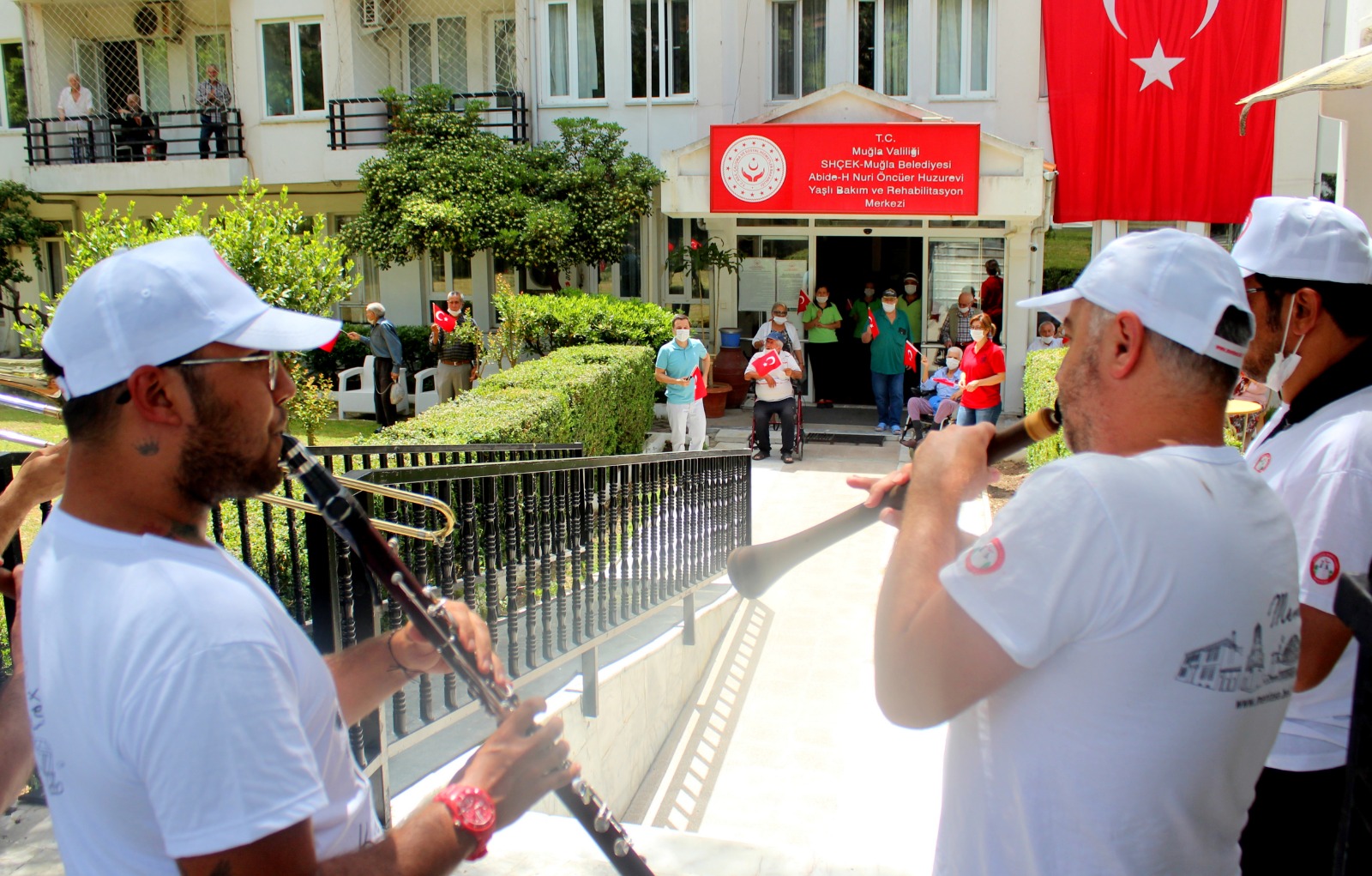 Huzurevlerimizdeki Sakinlerimiz ve Personellerimiz İçin 19 Mayıs'a Özel Moral Etkinliği Düzenlendi