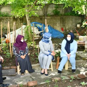 İl Müdürümüz Tekin Balcı, Valimiz Sayın Osman Kaymak ile birlikte şehit ailelerinin bayramını kutladı - fotoğraf 2