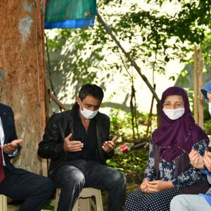 İl Müdürümüz Tekin Balcı, Valimiz Sayın Osman Kaymak ile birlikte şehit ailelerinin bayramını kutladı - fotoğraf 8