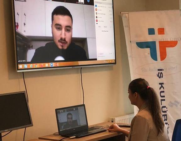 Bakan Selçuk: “İş Kulüplerinde 2.613 Gencimize Çevrimiçi Eğitim Verdik”