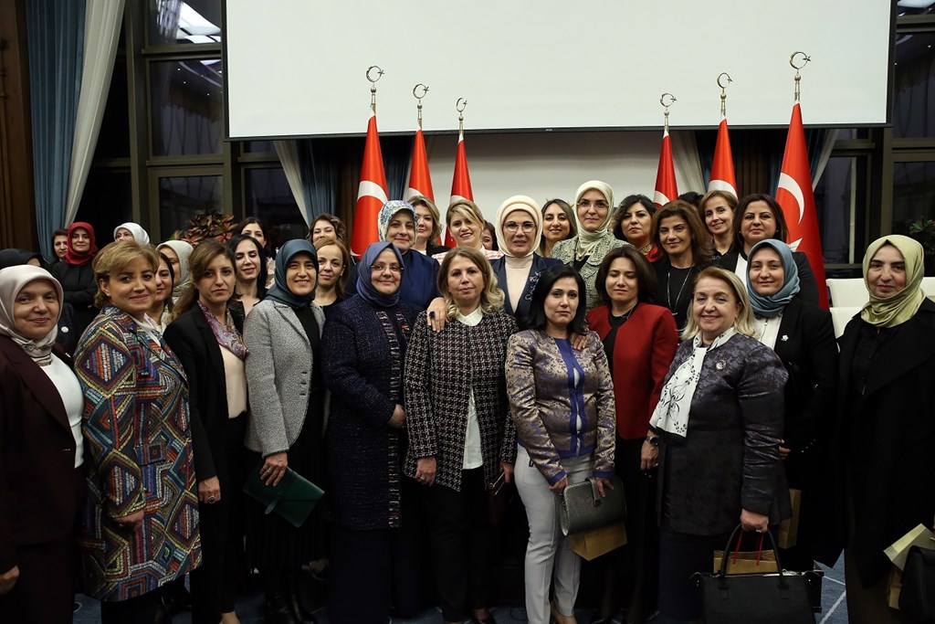 Bakanımız Sayın Zehra Zümrüt Selçuk: “Çocuklarımızın Yeri Okulları ve Ailelerinin Yanıdır”