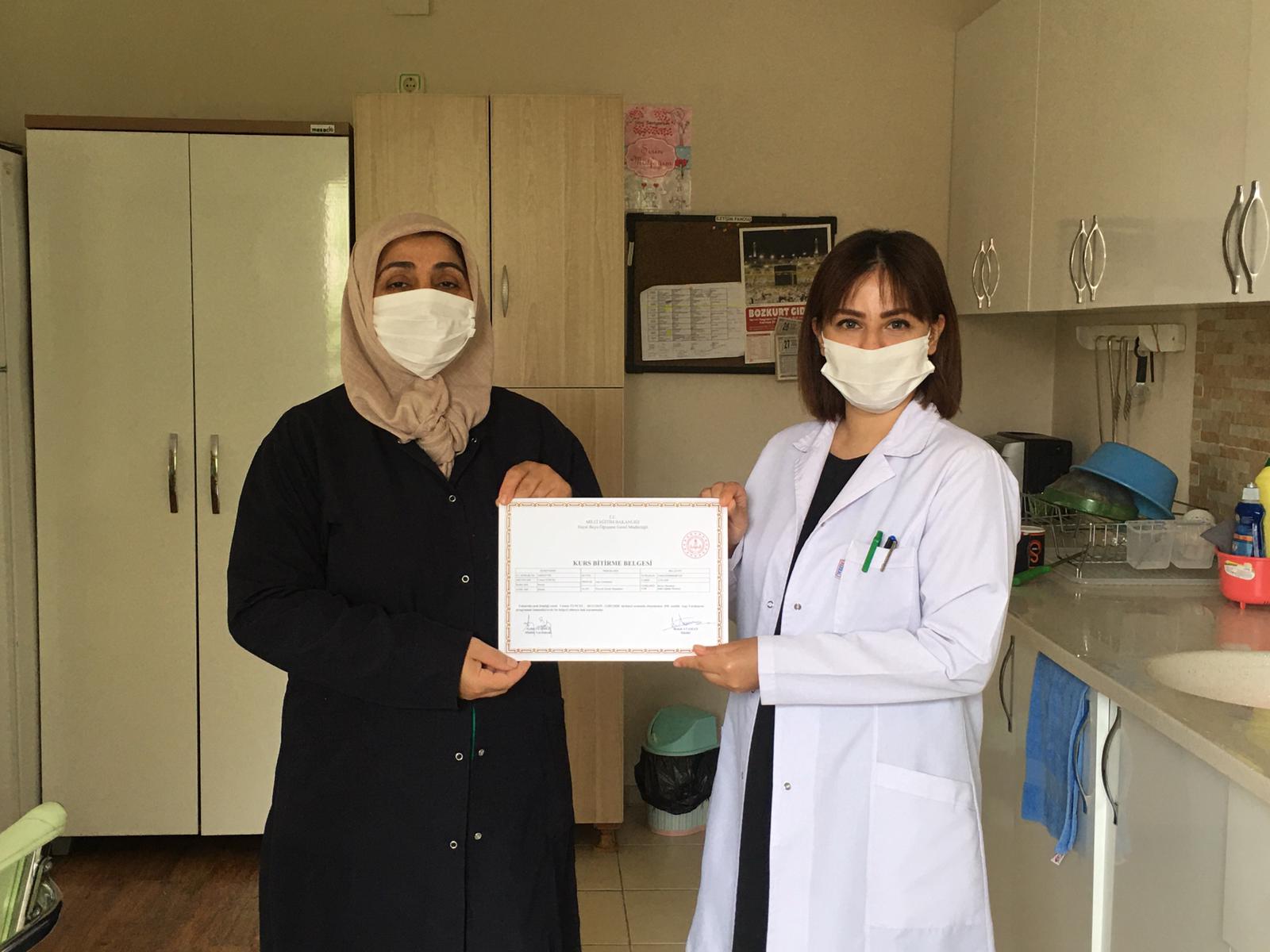 Aşçı Yardımcılığı Eğitimi Sertifika Töreni