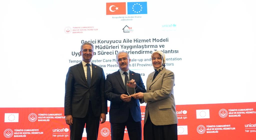 📌 İL MÜDÜRLÜĞÜMÜZE BAŞARI ÖDÜLÜ