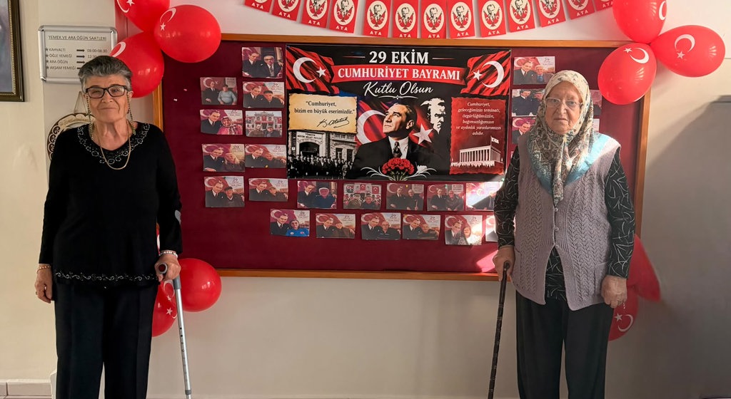 Ulu Çınarlarımızla Cumhuriyetimizin 103. Yılını Gurur ve Coşkuyla Kutladık!