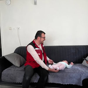  Hayat Bağı Projesi Kapsamında Bodur Ailesine Ziyaret - fotoğraf 2