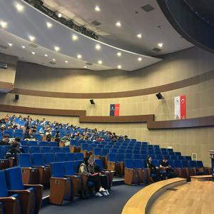 Düzce Üniversitesi Öğrencilerine “Saygılı Yaşam ve Güvenli İlişkiler” Eğitimi Verildi. - fotoğraf 2