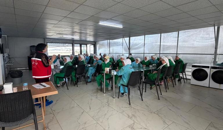 Sandıklı Sosyal Hizmet Merkezimiz Kadına Yönelik Şiddetle Mücadele (KYŞM) ve Erken Yaşta Zorla Evlilikle Mücadele (EYZEM) Eğitimi Verdi