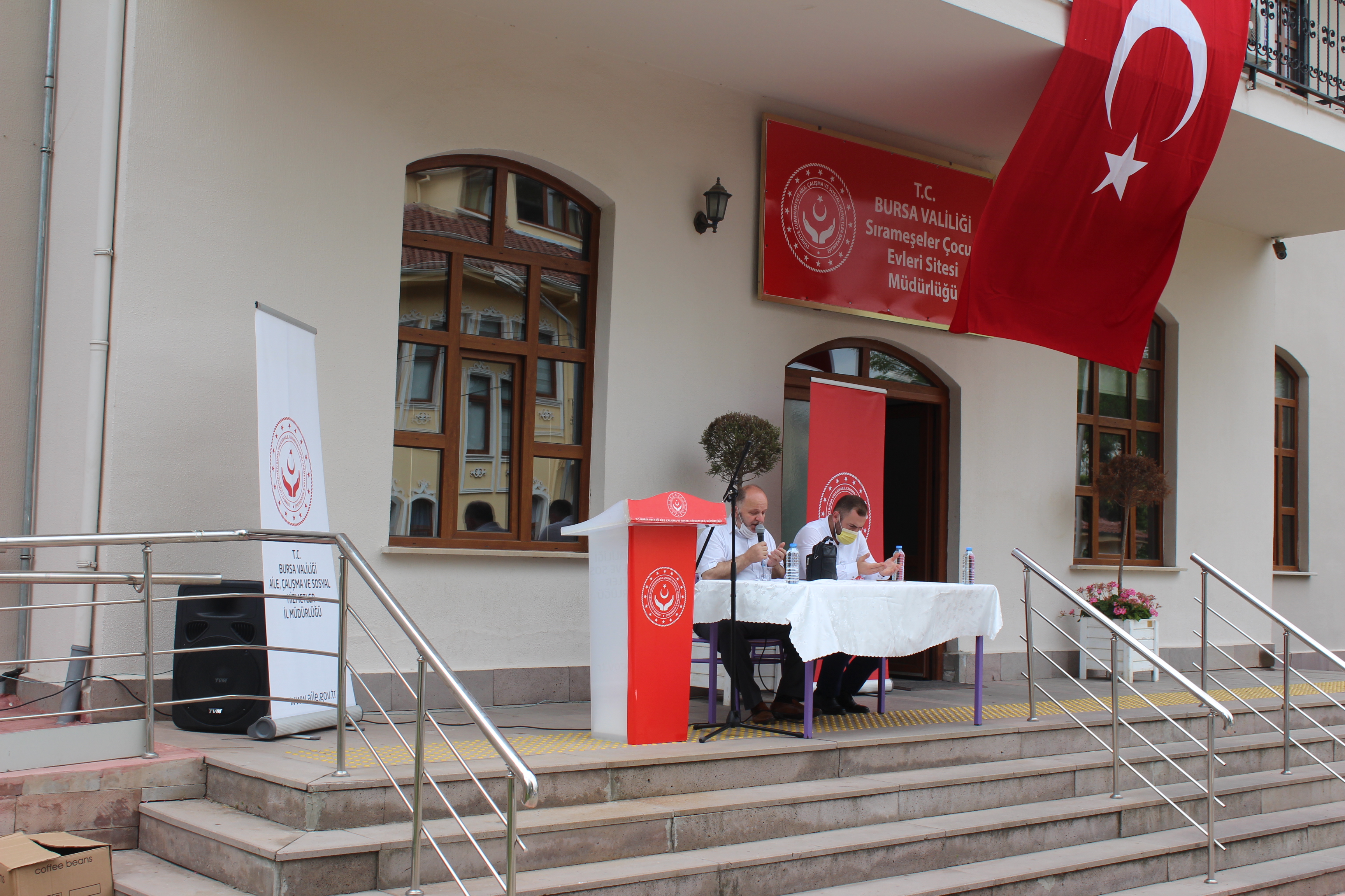 15 Temmuz Demokrasi ve Milli Birlik Ruhu Çocuk Evlerimizde Yaşatıldı