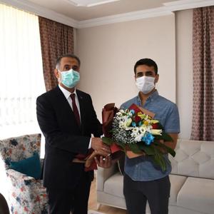 Kahraman Gazilerimizi ve 15 Temmuz Resim Sergisini Ziyaret Ettik - fotoğraf 1