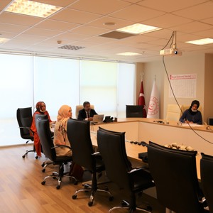 Aile Eğitim Programı Kapsamında Bölgesel Toplantılar 20-22 Temmuz 2020 Tarihlerinde Video Konferans ile Gerçekleştirildi - fotoğraf 1