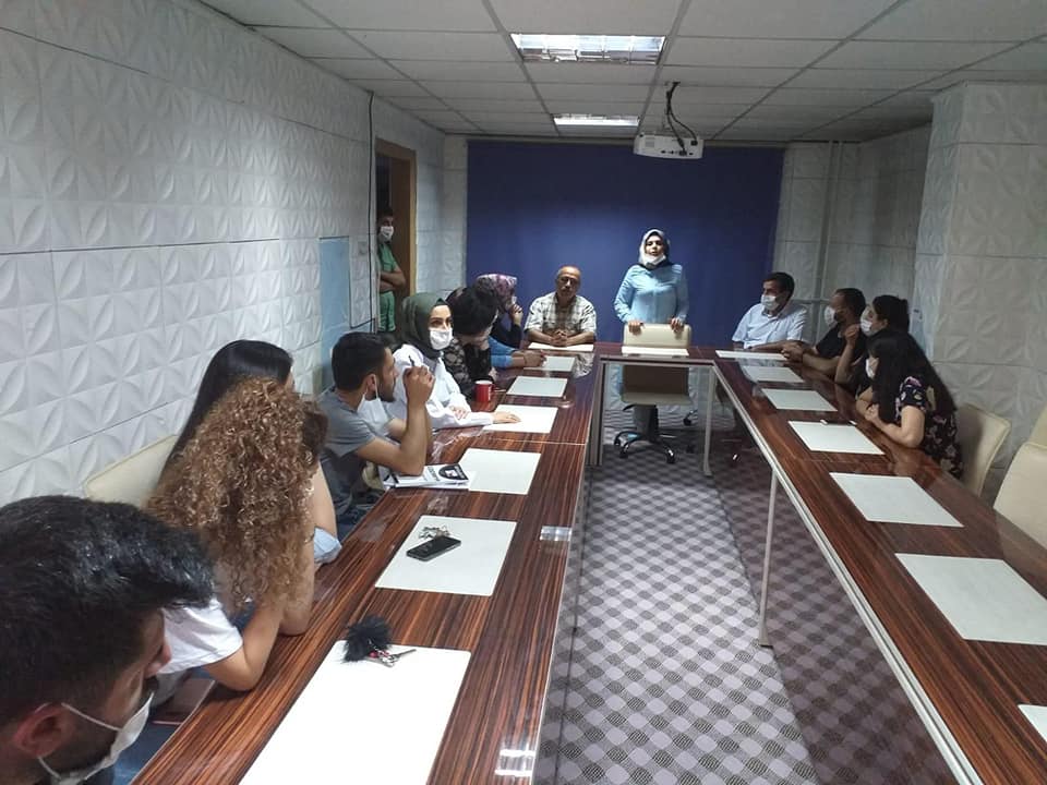 Personellerimiz kadına yönelik şiddet kapsamında Varto Yeni Çağdaş Özel Eğitim Rehabilitasyon Merkezi görevlilerine eğitim verdi