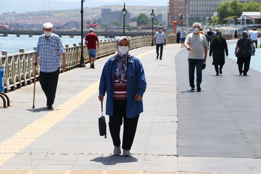 Bakan Selçuk: “Kurban Bayramı Öncesinde Emeklilerimize 11 Milyar Lira Bayram İkramiyesi Ödedik”
