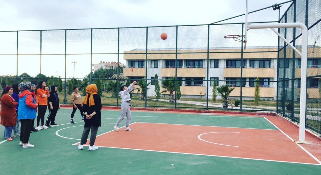 Çocuklar Yaz Kamplarında Buluşuyor