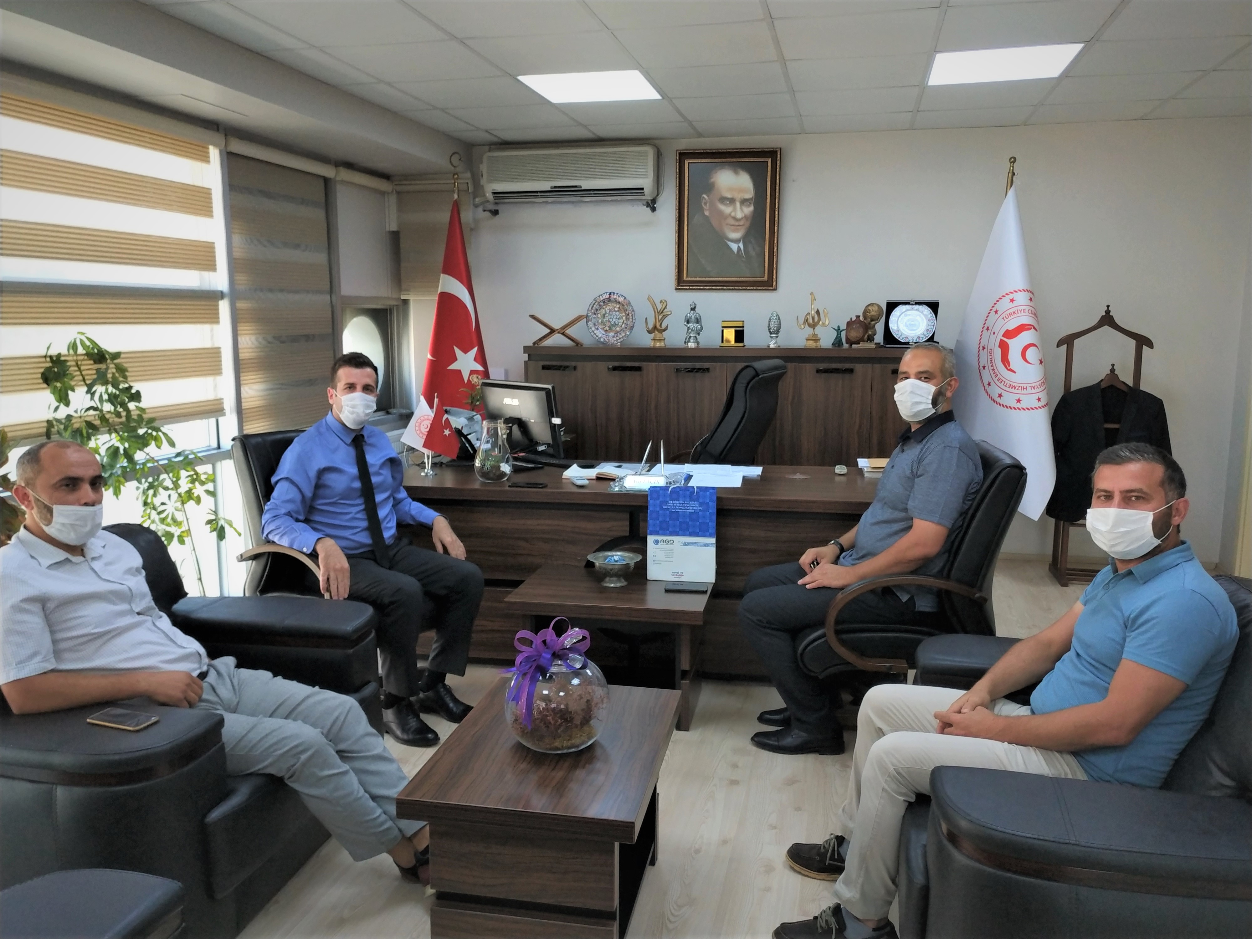 Anadolu Gençlik Derneği Yalova Şube Başkan ve Yönetim Kurul Üyelerinden Ziyaret