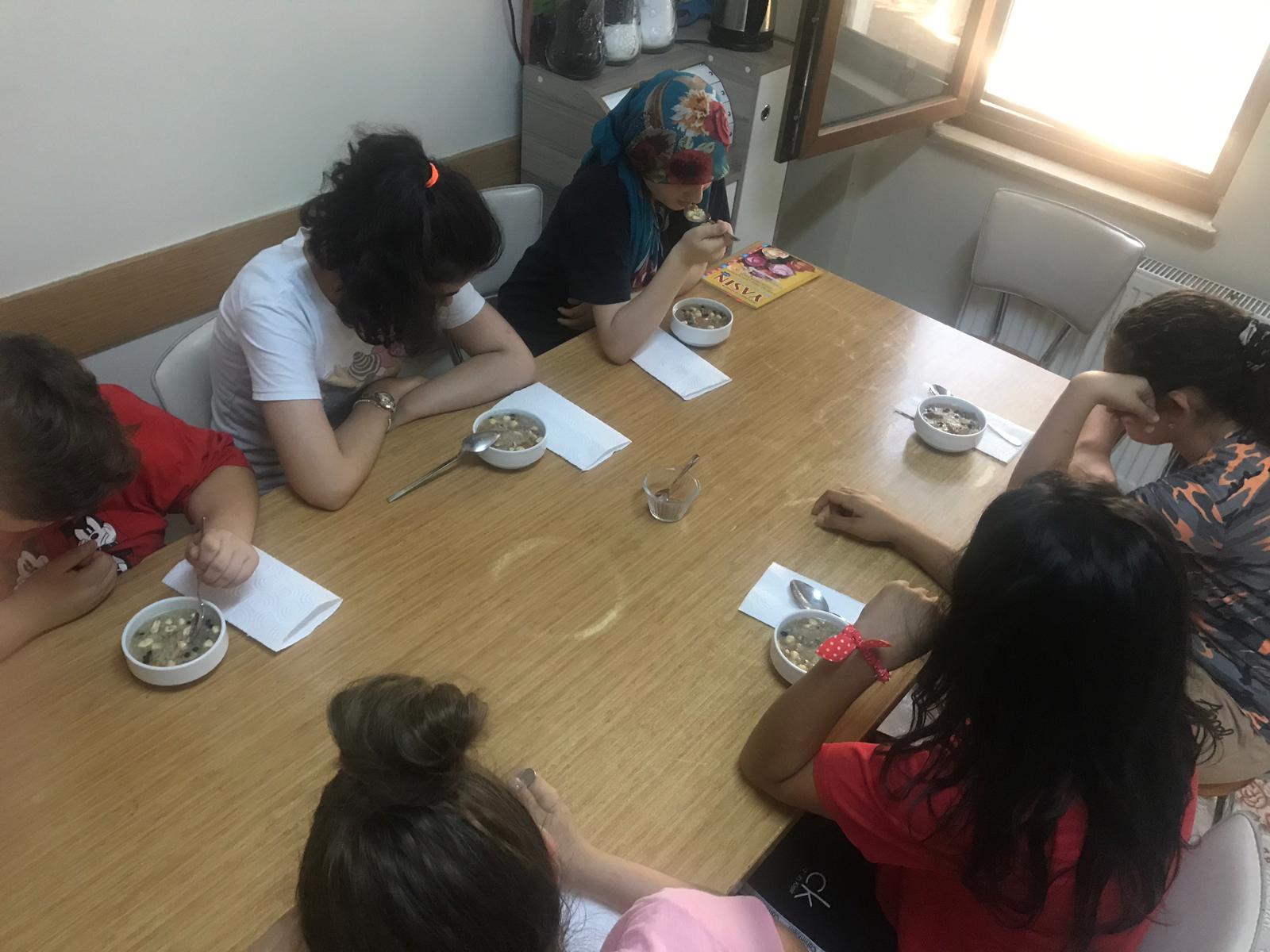 Çocuk Evleri Sitesi Müdürlüğümüzde Aşure Günü Etkinliği