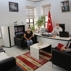 Kadın Muhtarlardan İl Müdürümüz Tekin Balcı'ya ziyaret - fotoğraf 1